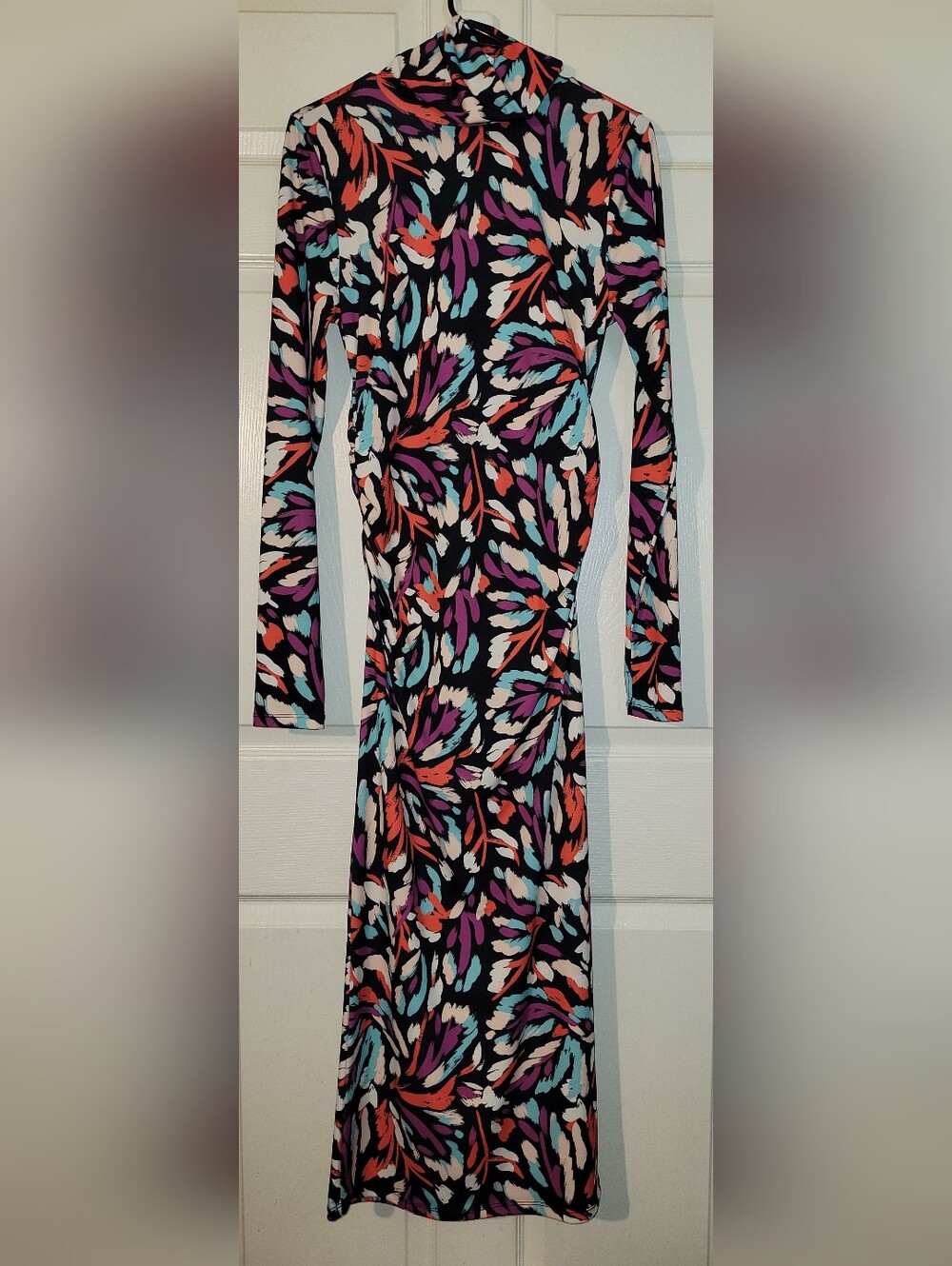 Essentiel Antwerp Calahorra Multicolored Maxi Size US 6 Stretch Sexy Winter 22'